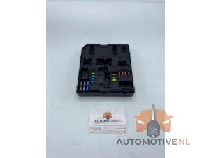 Gebruikte Zekeringkast Renault Megane IV Estate (RFBK) 1.2 Energy TCE 130 Prijs € 175,00 Margeregeling aangeboden door AutomotiveNL Oss