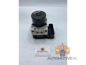 Gebruikte ABS Pomp Volvo V60 I (FW/GW) 2.0 T4 16V Prijs € 70,00 Margeregeling aangeboden door AutomotiveNL Oss