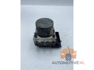 Gebruikte ABS Pomp Renault Megane II (BM/CM) 1.9 dCi 120 Prijs € 35,00 Margeregeling aangeboden door AutomotiveNL Oss