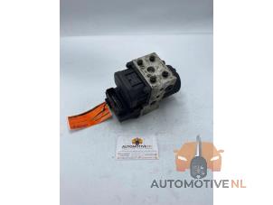 Gebruikte ABS Pomp Volvo V40 (VW) 1.8 16V Prijs € 40,00 Margeregeling aangeboden door AutomotiveNL Oss