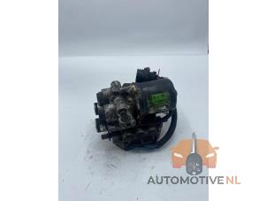 Gebruikte ABS Pomp BMW 3 serie (E36/4) 318i Prijs € 50,00 Margeregeling aangeboden door AutomotiveNL Oss