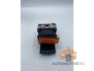 Gebruikte ABS Pomp Peugeot 307 CC (3B) 2.0 16V Prijs € 45,00 Margeregeling aangeboden door AutomotiveNL Oss