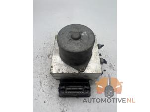 Gebruikte ABS Pomp Ford Mondeo IV 1.6 EcoBoost 16V Prijs € 100,00 Margeregeling aangeboden door AutomotiveNL Oss