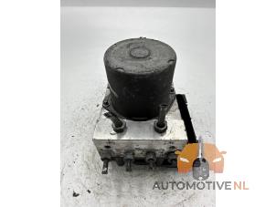 Gebruikte ABS Pomp Mercedes A (W169) 1.7 A-170 5-Drs. Prijs € 25,00 Margeregeling aangeboden door AutomotiveNL Oss