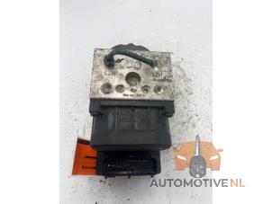 Gebruikte ABS Pomp Opel Tigra (75) 1.4i 16V Prijs € 40,00 Margeregeling aangeboden door AutomotiveNL Oss