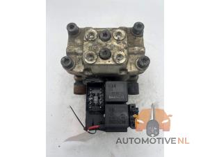 Gebruikte ABS Pomp Nissan Primera (P10) 2.0i 16V SPi Kat. Prijs € 50,00 Margeregeling aangeboden door AutomotiveNL Oss