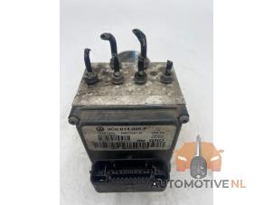 Gebruikte ABS Pomp Volkswagen Passat Variant (3C5) 2.0 FSI 16V Prijs € 40,00 Margeregeling aangeboden door AutomotiveNL Oss