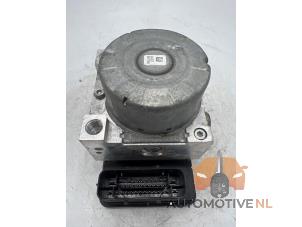 Gebruikte ABS Pomp BMW 1 serie (F20) 118i 1.5 TwinPower 12V Prijs € 100,00 Margeregeling aangeboden door AutomotiveNL Oss
