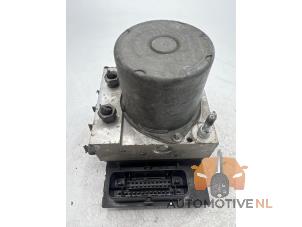 Gebruikte ABS Pomp Peugeot 407 (6C/J) 3.0 HDiF V6 24V Prijs € 175,00 Margeregeling aangeboden door AutomotiveNL Oss