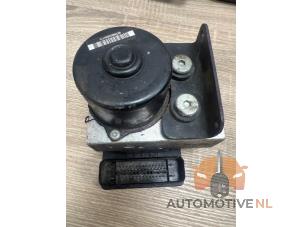 Gebruikte ABS Pomp Ssang Yong Rexton 2.7 Xdi RX270 XVT 16V Prijs € 150,00 Margeregeling aangeboden door AutomotiveNL Oss