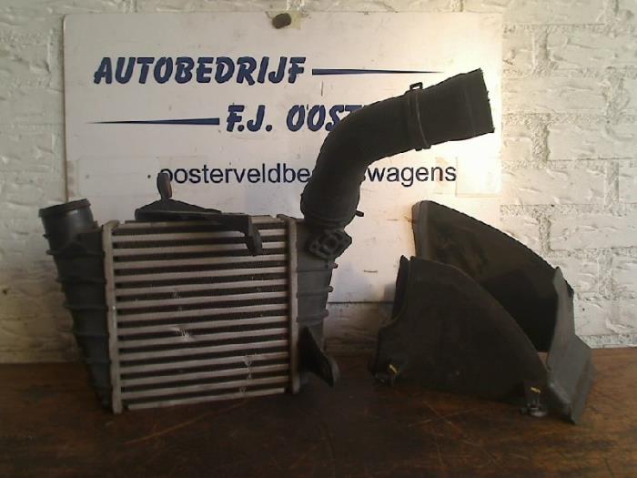 Gebruikte Intercooler Volkswagen Polo IV (9N1/2/3) 1.4 TDI 70 Prijs € 30,00 Margeregeling aangeboden door VW Parts Dronten
