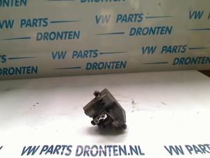 Gebruikte Wervelklep Audi A4 Avant (B8) 2.0 TDI 16V Prijs € 45,00 Margeregeling aangeboden door VW Parts Dronten