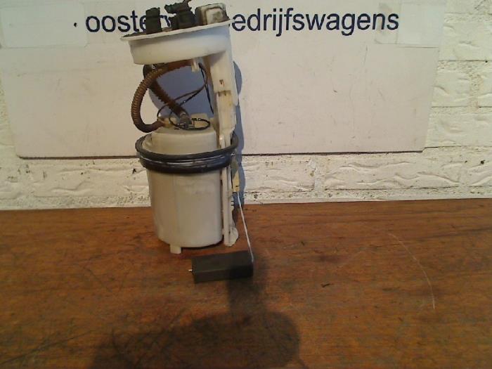 Gebruikte Tank element Pomp Volkswagen Lupo (6X1) 1.0 MPi 50 Prijs op aanvraag aangeboden door VW Parts Dronten