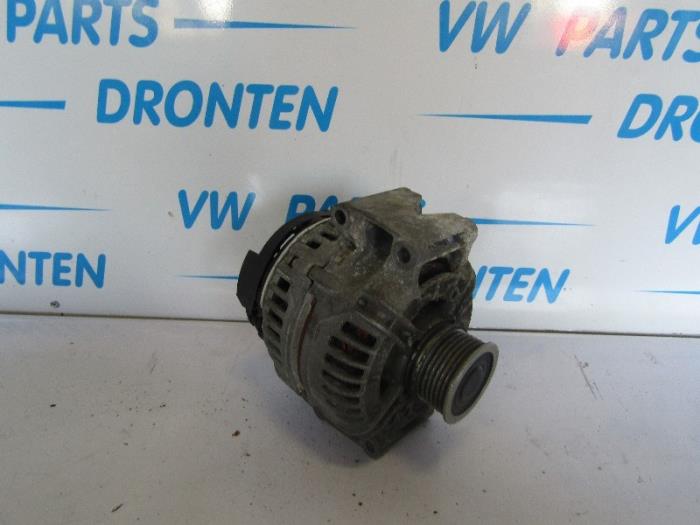 Gebruikte Alternator Volkswagen Golf VI (5K1) 2.0 GTI 16V Prijs € 30,00 Margeregeling aangeboden door VW Parts Dronten