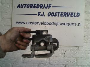 Gebruikte Diversen Volkswagen Jetta III (1K2) 2.0 TDI 16V 140 Prijs € 15,00 Margeregeling aangeboden door VW Parts Dronten