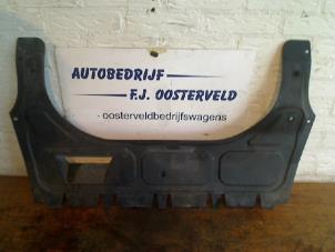 Gebruikte Beschermplaat bodem Volkswagen Fox (5Z) 1.2 Prijs op aanvraag aangeboden door VW Parts Dronten