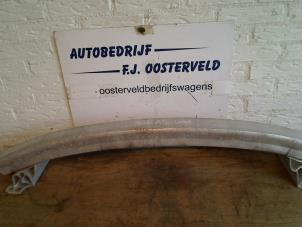 Gebruikte Bumperbalk voor Audi A2 (8Z0) 1.4 16V Prijs € 45,00 Margeregeling aangeboden door VW Parts Dronten