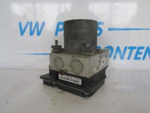 Gebruikte ABS Pomp Audi A4 Quattro (B7) Prijs € 60,00 Margeregeling aangeboden door VW Parts Dronten
