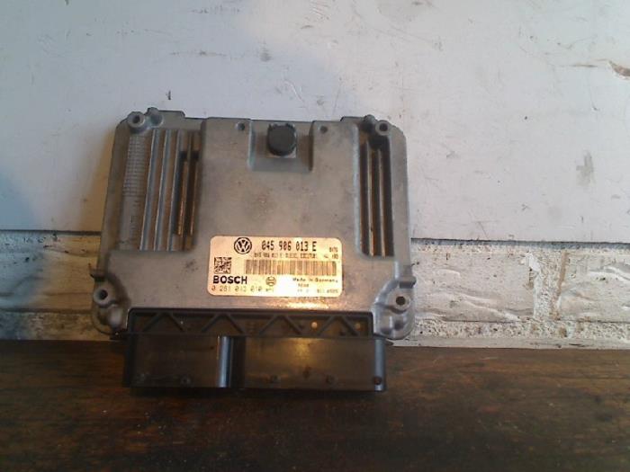 Gebruikte Computer boord Volkswagen Polo IV (9N1/2/3) 1.4 TDI 70 Prijs € 60,00 Margeregeling aangeboden door VW Parts Dronten