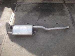 Gebruikte Uitlaat Middendemper Volkswagen Transporter T5 2.5 TDi Prijs op aanvraag aangeboden door VW Parts Dronten