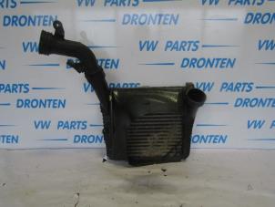 Gebruikte Intercooler Volkswagen Touareg (7LA/7L6) 5.0 TDI V10 Prijs € 70,00 Margeregeling aangeboden door VW Parts Dronten