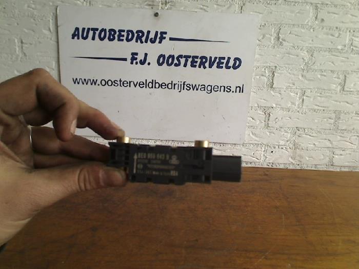 Gebruikte Airbag Sensor Audi S4 Avant (B7) S4 4.2 V8 40V Prijs € 15,00 Margeregeling aangeboden door VW Parts Dronten