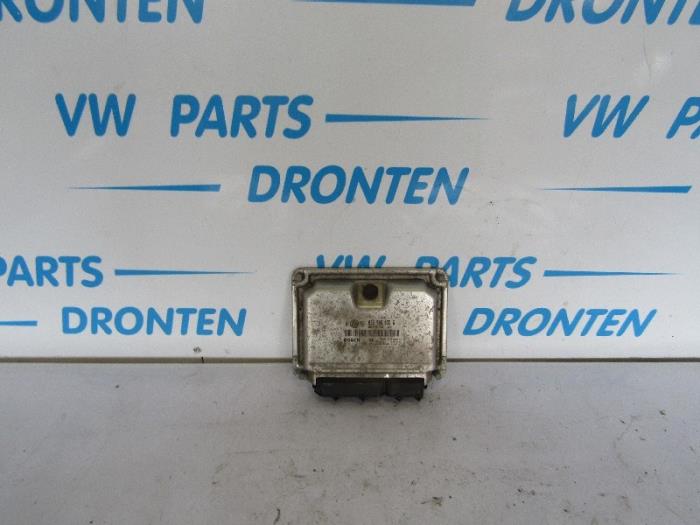Gebruikte Boordcomputer Volkswagen Golf IV (1J1) 1.4 16V Prijs € 50,00 Margeregeling aangeboden door VW Parts Dronten