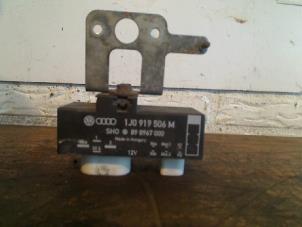 Gebruikte Computer Diversen Volkswagen Fox (5Z) 1.2 Prijs € 12,50 Margeregeling aangeboden door VW Parts Dronten