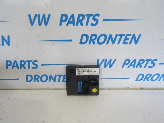 Gebruikte Computer Body Control Audi A8 (D3) 4.2 V8 40V Quattro Prijs € 50,00 Margeregeling aangeboden door VW Parts Dronten