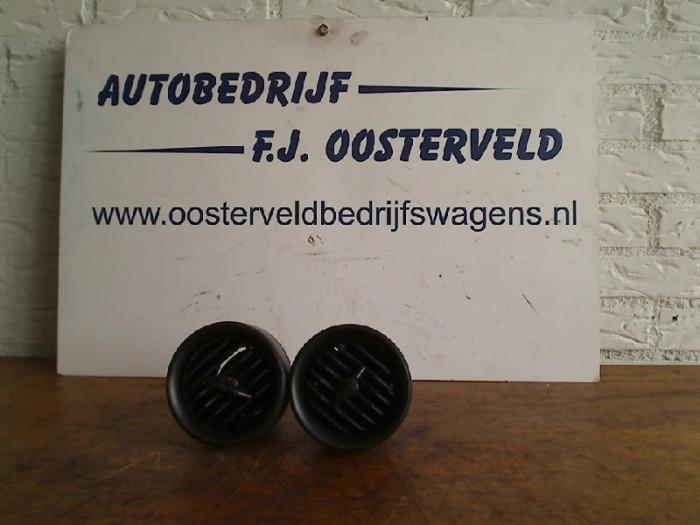 Gebruikte Diversen Seat Ibiza III (6L1) 1.9 TDI 100 Prijs € 20,00 Margeregeling aangeboden door VW Parts Dronten