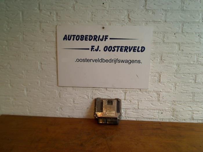 Gebruikte Boordcomputer Volkswagen Golf V (1K1) 1.9 TDI Prijs € 80,00 Margeregeling aangeboden door VW Parts Dronten