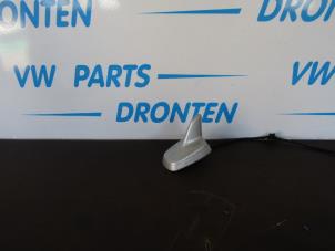 Gebruikte Antenne Audi A5 (8T3) 3.2 FSI V6 24V Prijs € 35,00 Margeregeling aangeboden door VW Parts Dronten
