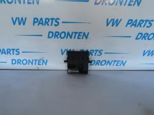 Gebruikte Module Bodycontrol Audi A8 (D3) 4.0 TDI V8 32V Quattro Prijs € 50,00 Margeregeling aangeboden door VW Parts Dronten