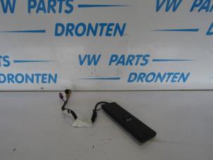 Gebruikte Telefoon Module Audi A4 Avant (B8) 1.8 TFSI 16V Prijs € 50,00 Margeregeling aangeboden door VW Parts Dronten