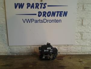 Gebruikte Portierslot Cilinder links Audi A2 (8Z0) 1.4 16V Prijs € 25,00 Margeregeling aangeboden door VW Parts Dronten