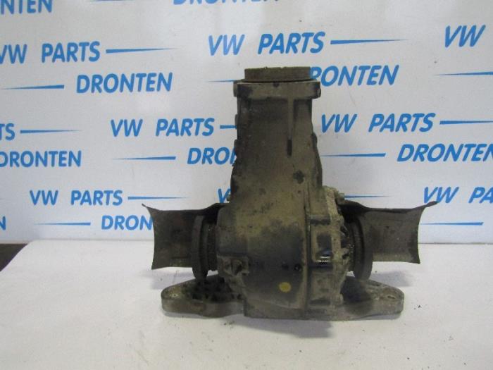 Gebruikte Cardanklok achter Audi A4 Quattro (B7) Prijs € 150,00 Margeregeling aangeboden door VW Parts Dronten