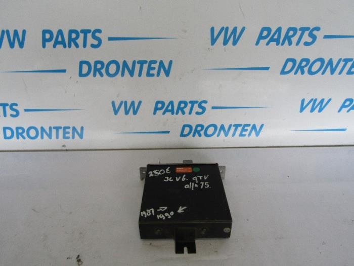 Gebruikte Boordcomputer Alfa Romeo GTV (116) 6 2.5 Prijs € 250,00 Margeregeling aangeboden door VW Parts Dronten