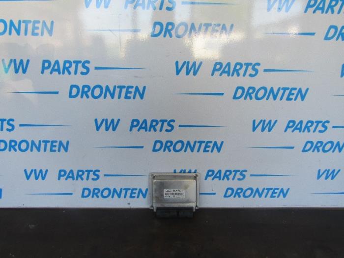 Gebruikte Computer boord Audi A4 (B6) 2.0 20V Prijs € 50,00 Margeregeling aangeboden door VW Parts Dronten