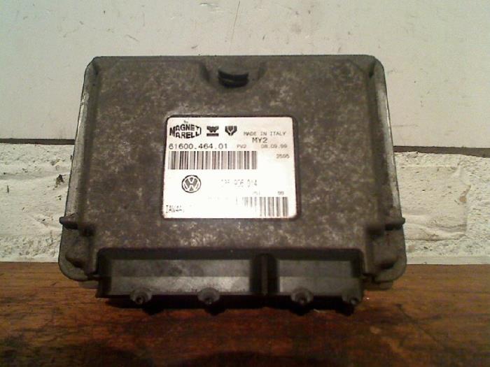 Gebruikte Boordcomputer Volkswagen Golf IV (1J1) 1.4 16V Prijs € 65,00 Margeregeling aangeboden door VW Parts Dronten