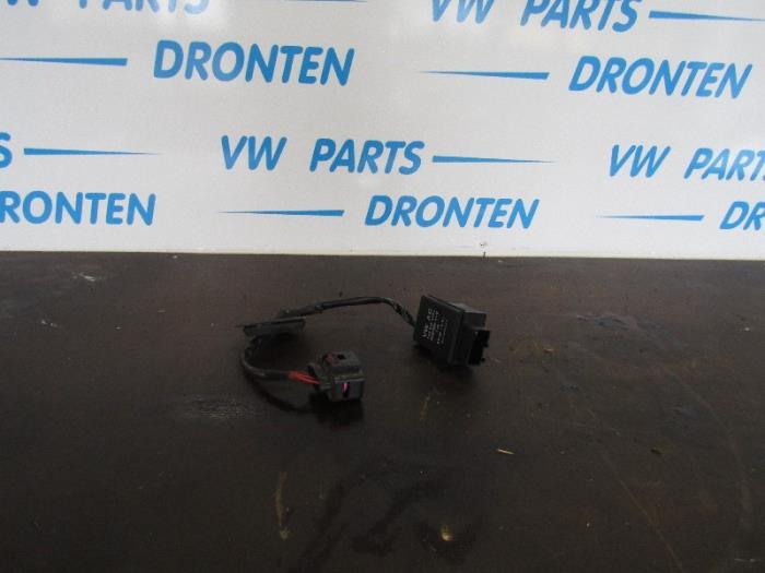 Gebruikte Computer Diversen Volkswagen Golf V (1K1) 1.4 FSI 16V Prijs € 25,00 Margeregeling aangeboden door VW Parts Dronten