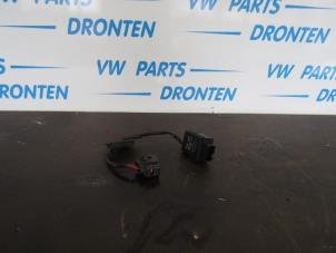 Gebruikte Computer Diversen Volkswagen Golf V (1K1) 1.4 FSI 16V Prijs € 25,00 Margeregeling aangeboden door VW Parts Dronten