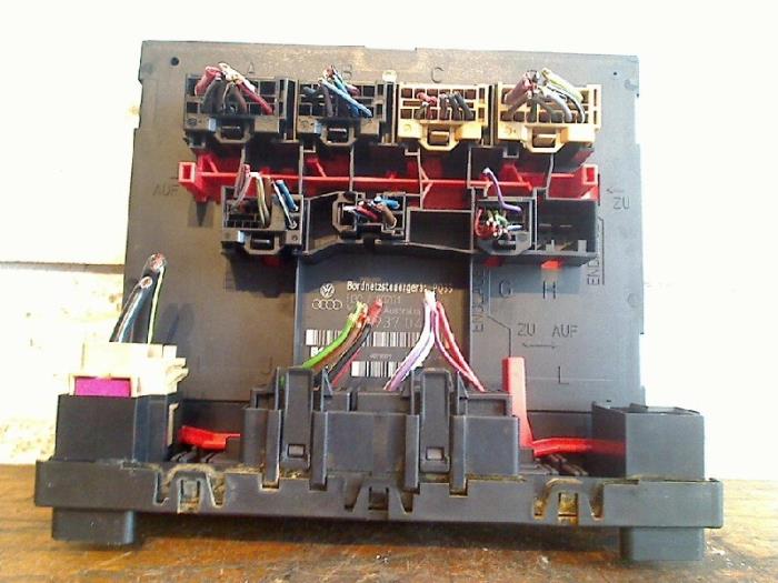 Gebruikte Computer Diversen Volkswagen Caddy Combi III (2KB,2KJ) 1.9 TDI Prijs € 50,00 Margeregeling aangeboden door VW Parts Dronten