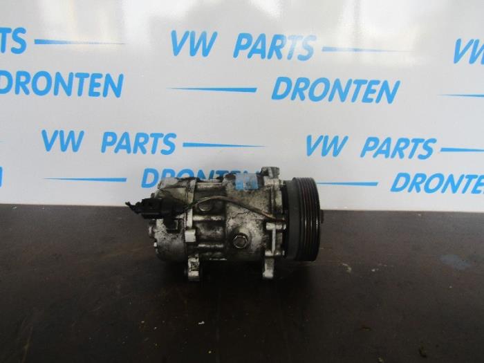 Gebruikte Pomp Airco Volkswagen New Beetle (9C1/9G1) 1.9 TDI 100 Prijs € 50,00 Margeregeling aangeboden door VW Parts Dronten