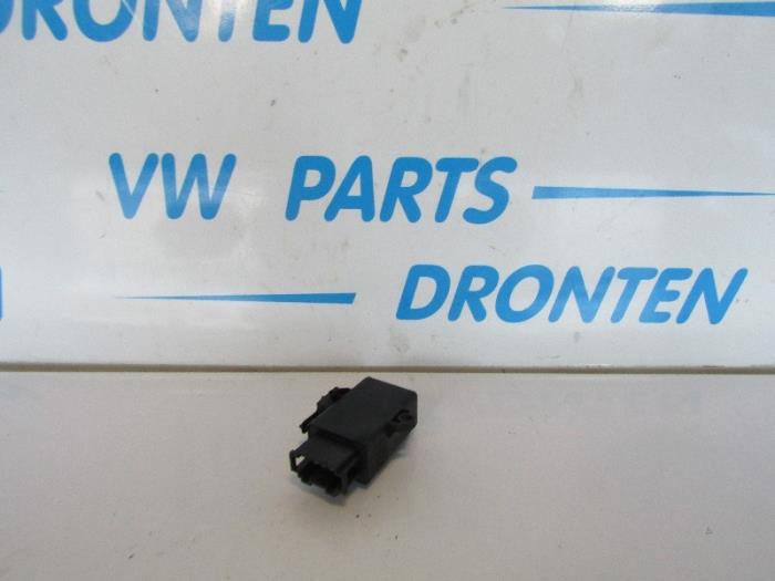 Gebruikte Computer Diversen Skoda Superb Combi (3TAC/TAF) 1.8 TSI 16V Prijs € 50,00 Margeregeling aangeboden door VW Parts Dronten
