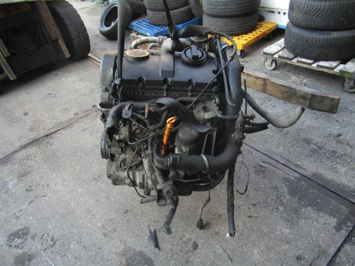 Gebruikte Motor Volkswagen Passat Variant (3B5) 1.9 TDI 115 Prijs € 375,00 Margeregeling aangeboden door VW Parts Dronten