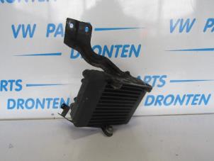 Gebruikte Oliekoeler Volkswagen Phaeton (3D) 4.2 V8 40V 4Motion Prijs € 75,00 Margeregeling aangeboden door VW Parts Dronten