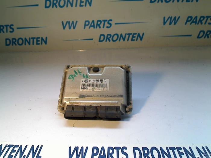 Gebruikte Boordcomputer Volkswagen Golf IV Variant (1J5) 1.6 Prijs € 75,00 Margeregeling aangeboden door VW Parts Dronten