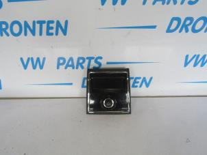 Gebruikte Display Interieur Skoda Superb Combi (3TAC/TAF) 1.8 TSI 16V Prijs € 25,00 Margeregeling aangeboden door VW Parts Dronten