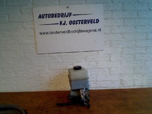 Gebruikte Subframe Toyota Land Cruiser 100 (J10) 4.2 TDI 100 24V Prijs € 300,00 Margeregeling aangeboden door VW Parts Dronten