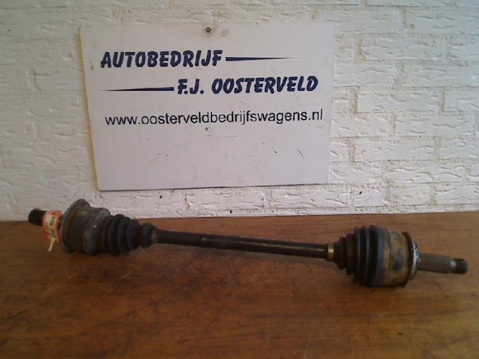 Gebruikte Steekas rechts-voor Mercedes Vito (639.6) 2.2 109 CDI 16V Prijs € 75,00 Margeregeling aangeboden door VW Parts Dronten
